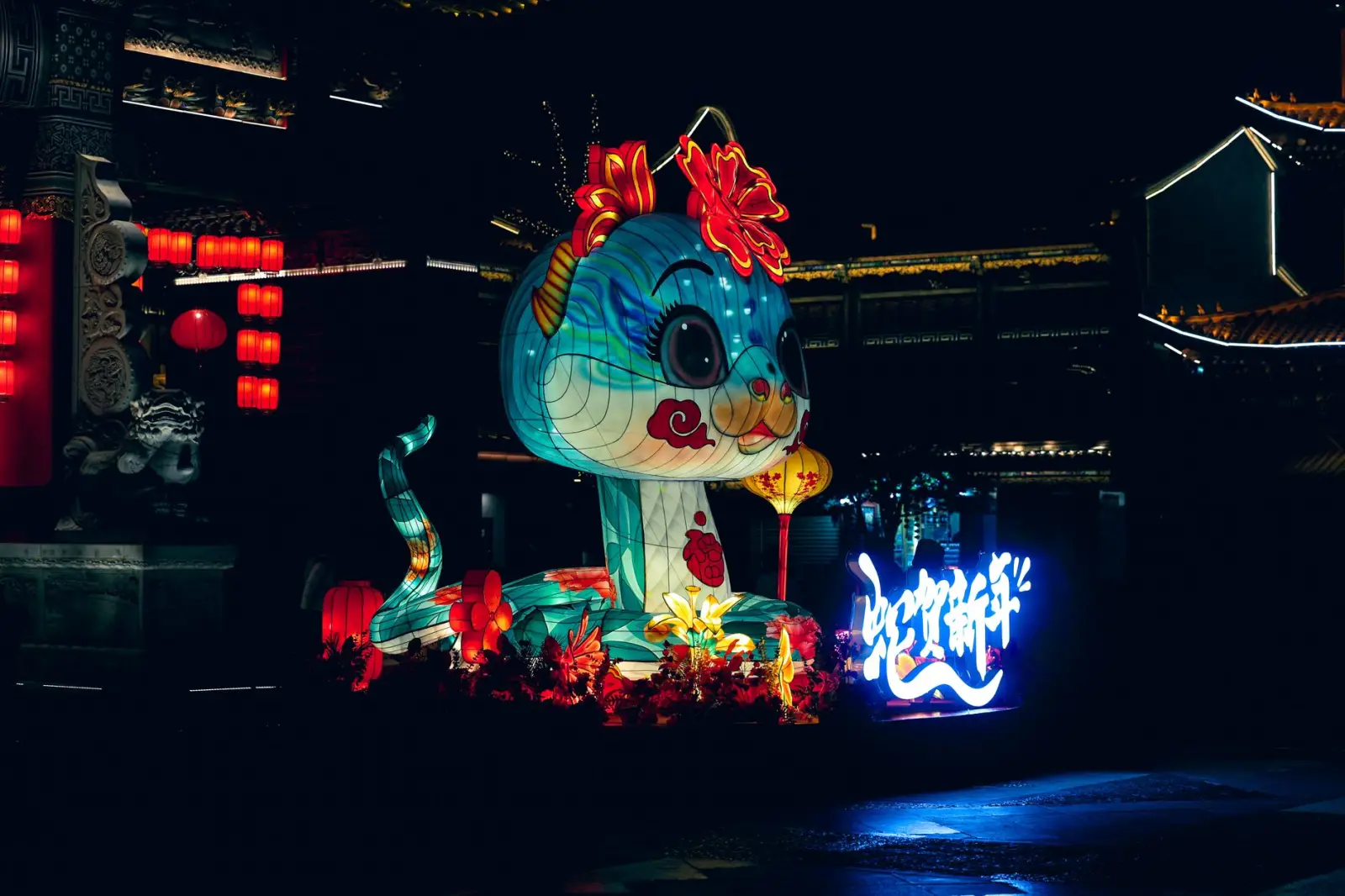 敏陶阅童装与运动装组合搭配方案设计及场景应用分析