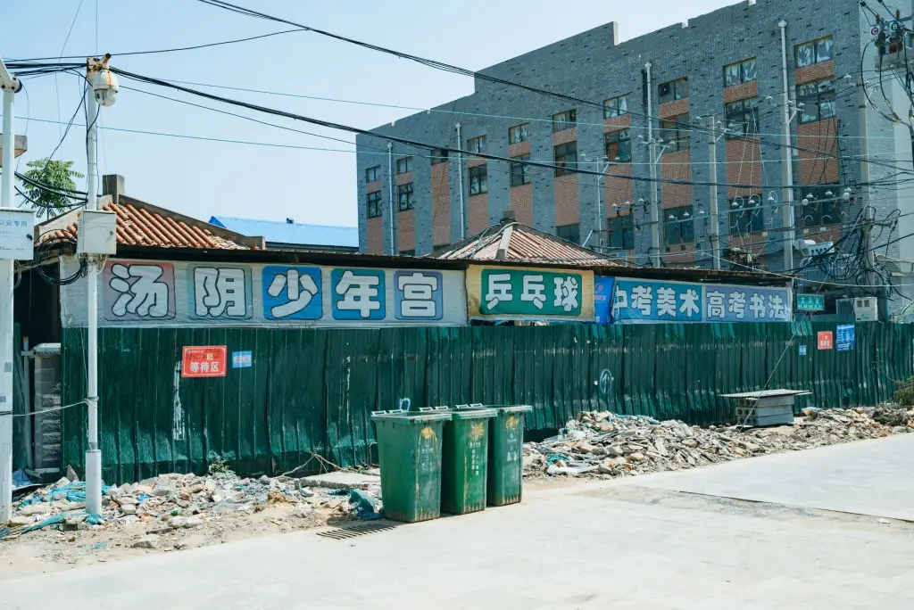 滕州服装零售业女装面料选购趋势与质量鉴别要点
