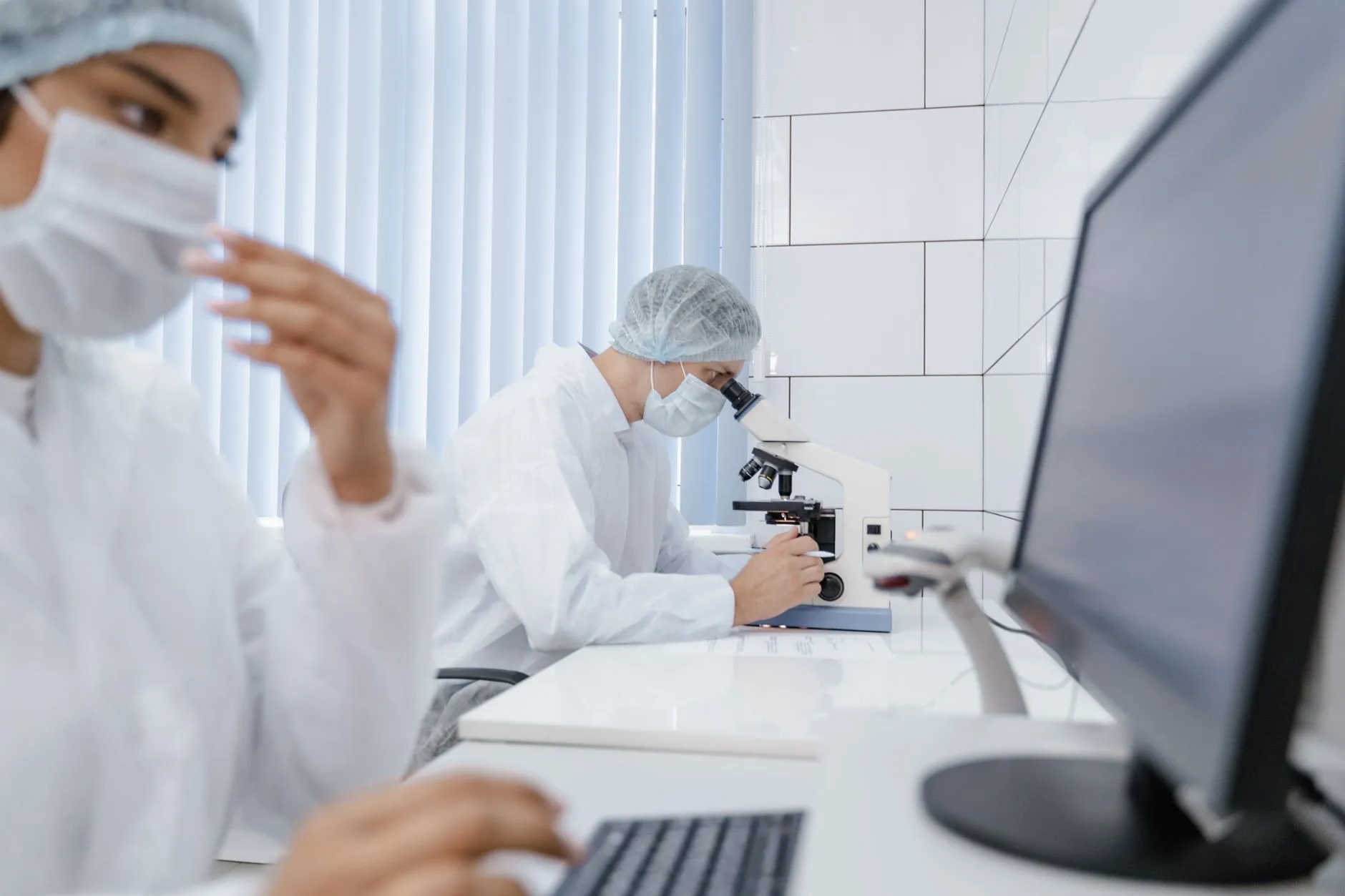 滕州服装零售业数字化转型趋势及门店运营策略分析